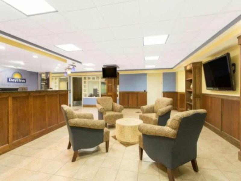Hotel Days By Wyndham Raleigh-airport-research Triangle Park 2*