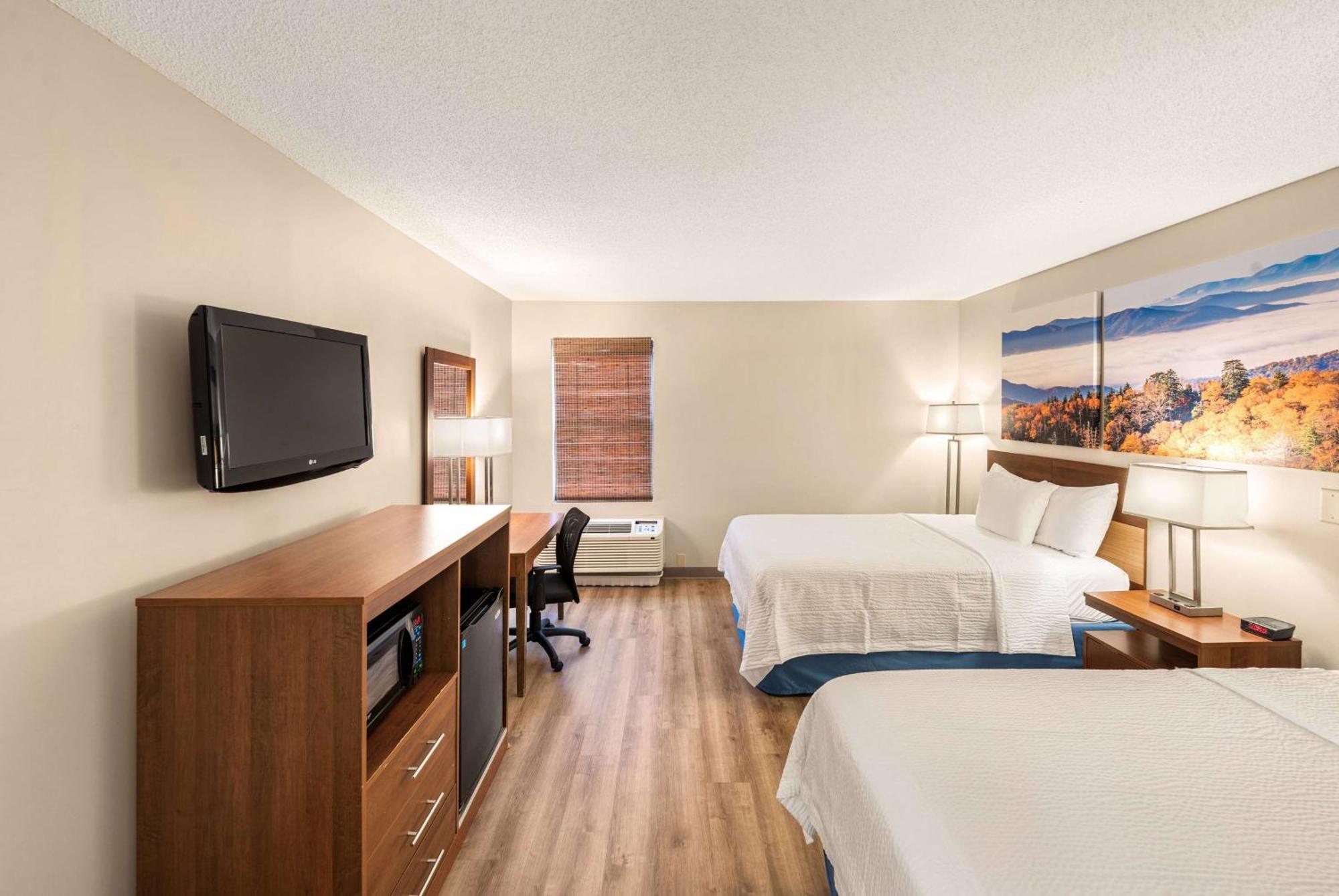 Days By Wyndham Raleigh-airport-research Triangle Park